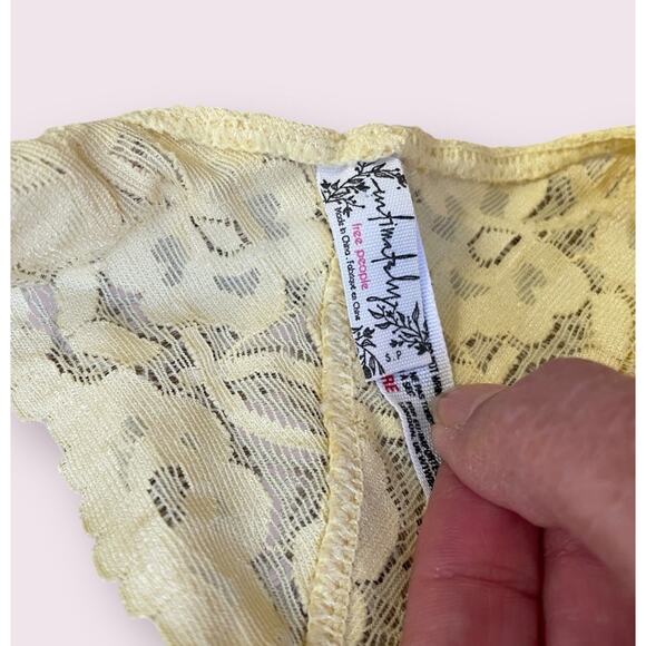 Free People Intimately FP Galloon Lace Racerback Bralette Yellow & Green S New - Picture 13 of 15